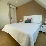 Adosado A *
