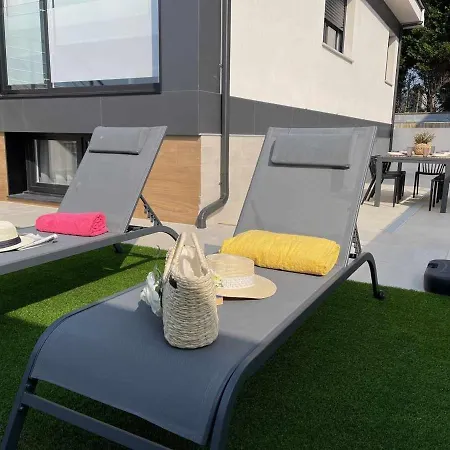 Holiday home Adosado A 5 Hab *