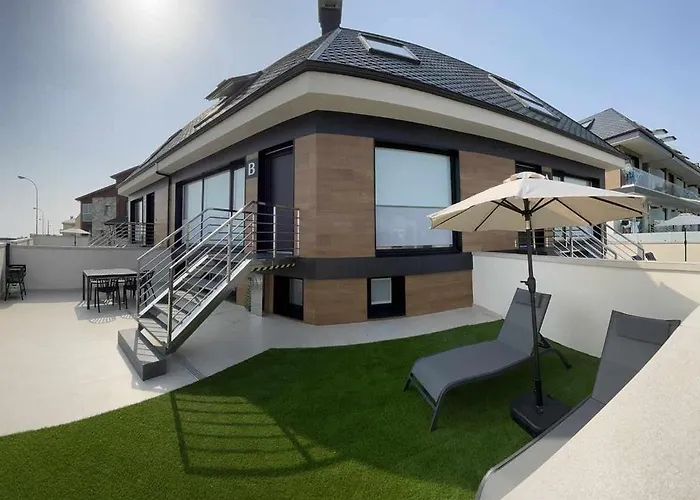 Adosado A 5 Hab Σπίτι διακοπών *